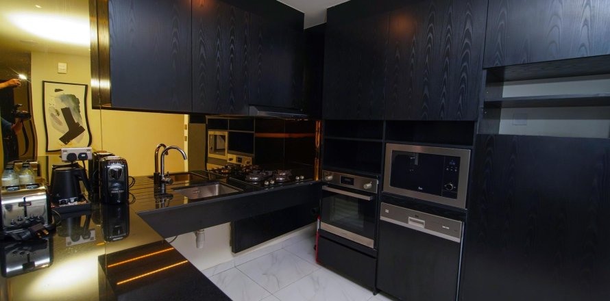 Apartment in The Atria in Business Bay, Dubai 1 bedroom, 73.86 sq.m. № 31280