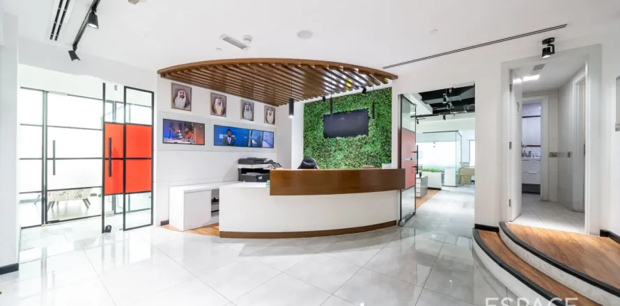 Office in Business Bay, Dubai 217 sq.m. № 62124