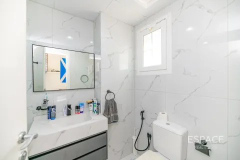 Villa in Springs 2, The Springs, Dubai 2 bedrooms, 153 sq.m. № 62125 - photo 8