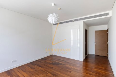 Apartamento en Al Wasl, Dubai, 3 dormitorios, 226 m², № 83904 - foto 4