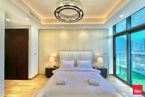 Apartment in Business Bay, Dubai 2 bedrooms, 117.7 sq.m. № 111755 - photo 13