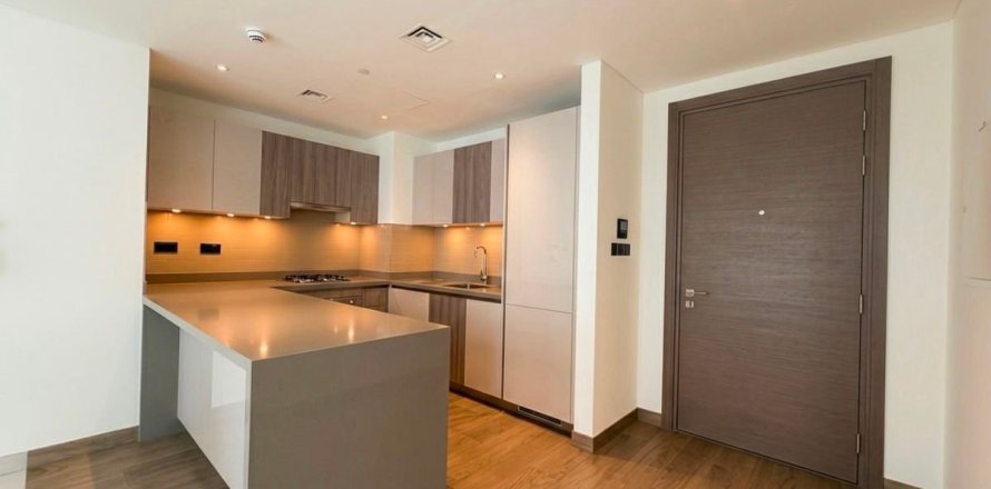 Apartment in Dubai 2 bedrooms, 130.9 sq.m. № 111450