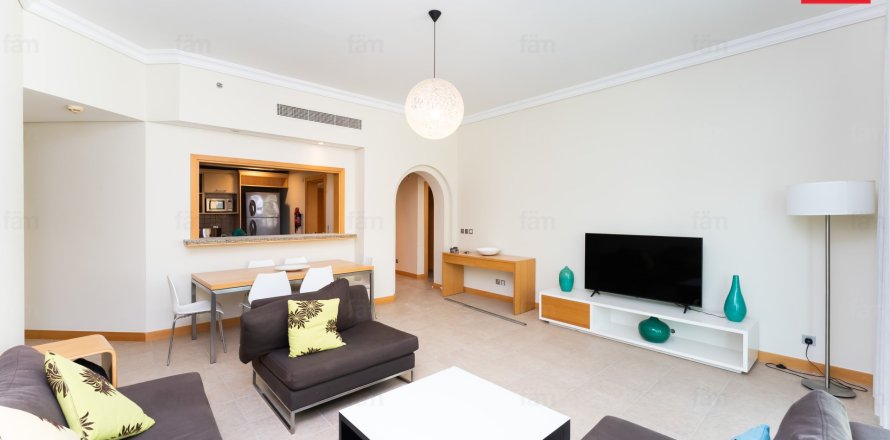Квартира в Пальме Джумейре, Дубай, 1 спальня, 116.3м², № 111438