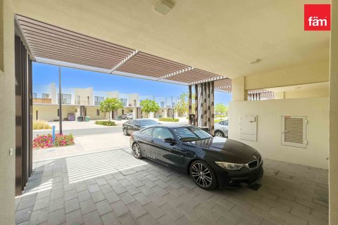 Villa in Dubai 3 bedrooms, 144.9 sq.m. № 139479 - photo 23