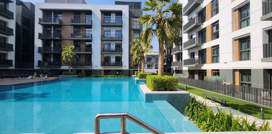 Apartamento en Dubai, 2 dormitorios, 150.2 m², № 8608