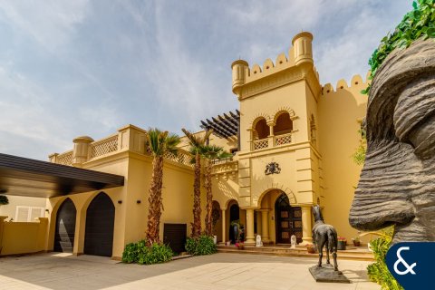 Villa en Canal Cove Villas, Palm Jumeirah, Dubai, 3 dormitorios, 353 m², № 88523 - foto 2