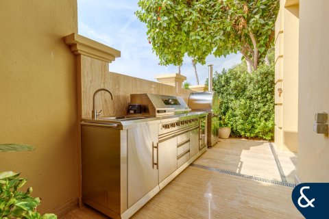Villa en Canal Cove Villas, Palm Jumeirah, Dubai, 3 dormitorios, 353 m², № 88523 - foto 17