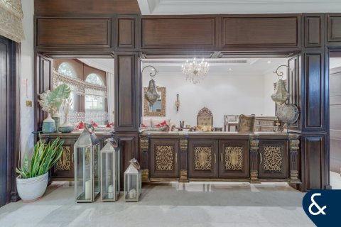 Villa en Canal Cove Villas, Palm Jumeirah, Dubai, 3 dormitorios, 353 m², № 88523 - foto 8