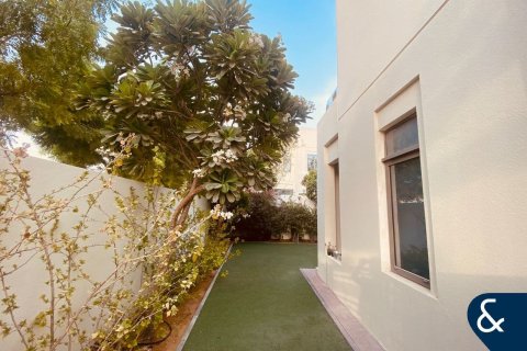 Villa in Mira Oasis, Reem, Dubai 3 bedrooms, 213 sq.m. № 88525 - photo 6