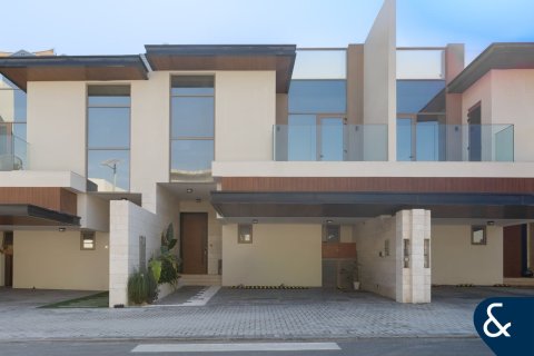 Adosado en Al Furjan, Dubai, 4 dormitorios, 302 m², № 88522 - foto 4