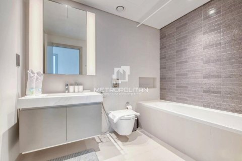 Appartement à EMAAR Beachfront, Dubai Harbour, Dubai, 1 chambre, 84 m², № 16078 - photo 2