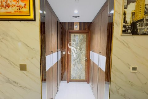 Appartement à Bur Dubai, Dubai, 1 chambre, 92 m², № 121751 - photo 24