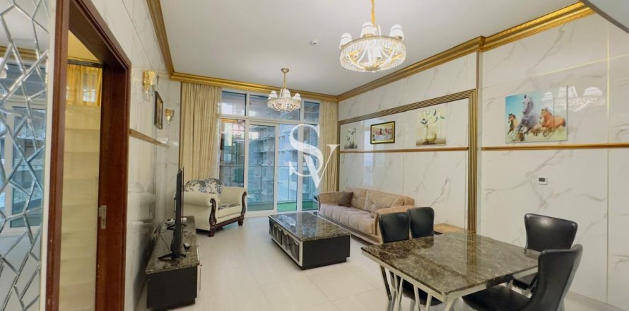 Appartement à Bur Dubai, Dubai, 1 chambre, 92 m², № 121751
