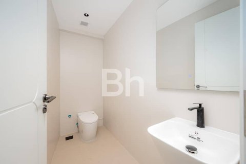 Apartment in Business Bay, Dubai 1 bedroom, 134 sq.m. № 24059 - photo 19