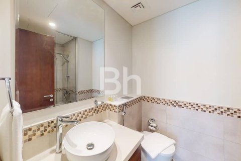 Apartment in Business Bay, Dubai 2 bedrooms, 85 sq.m. № 24060 - photo 2