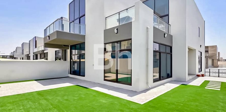 Таунхаус в Мохаммед Бин Рашид Сити, Дубай, 4 спальни, 283м², № 24058
