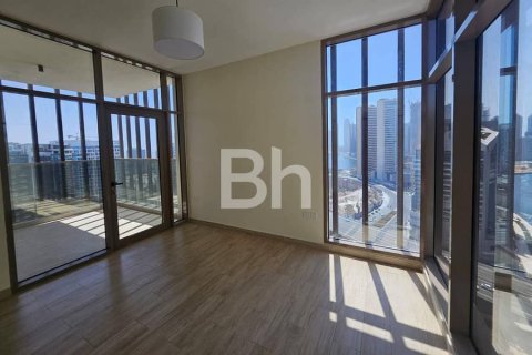 Apartment in Business Bay, Dubai 2 bedrooms, 123 sq.m. № 24063 - photo 15