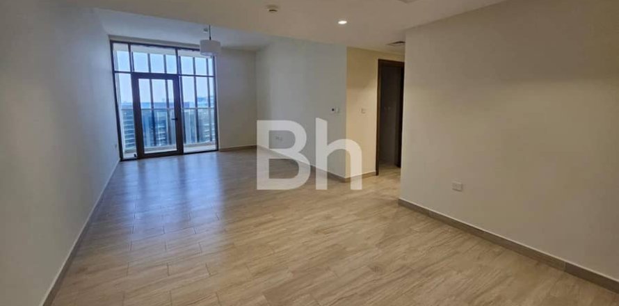 Apartment in Business Bay, Dubai 2 bedrooms, 123 sq.m. № 24063