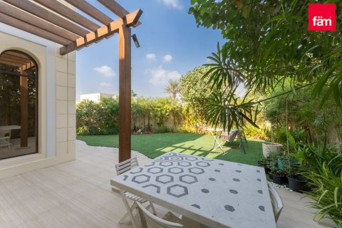 Villa in Dubai 4 bedrooms, 573.7 sq.m. № 76940 - photo 8