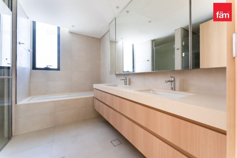 Villa in Dubai 4 bedrooms, 428.6 sq.m. № 76929 - photo 20