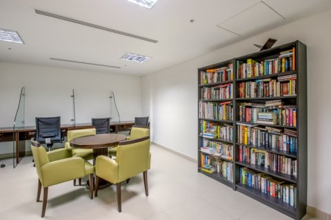 Apartment in Dubai Marina, Dubai 91 sq.m. № 105698 - photo 17