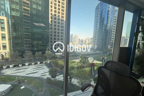 Oficina en Business Bay, Dubai, 143.44 m², № 121150 - foto 16