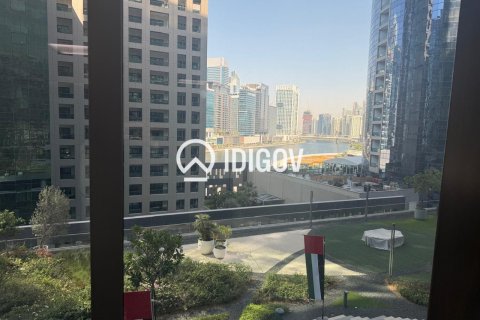 Oficina en Business Bay, Dubai, 143.44 m², № 121150 - foto 6