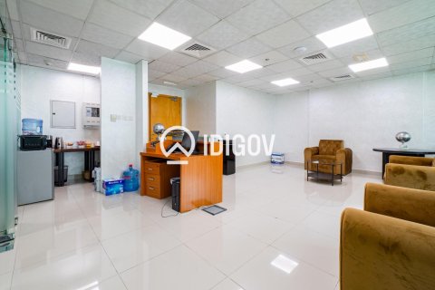 Oficina en Business Bay, Dubai, 78.97 m², № 121148 - foto 3