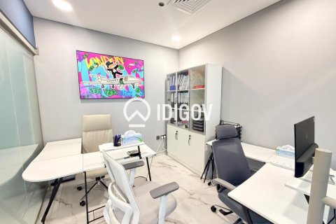 Oficina en Business Bay, Dubai, 104.33 m², № 121145 - foto 17