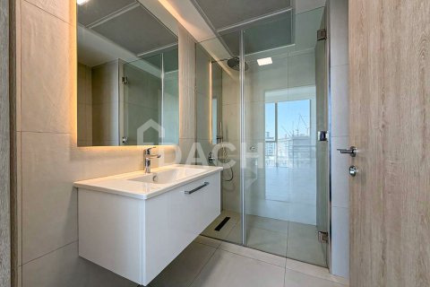 Apartment in Jumeirah Village Circle, Dubai 3 bedrooms, 122 sq.m. № 111678 - photo 8