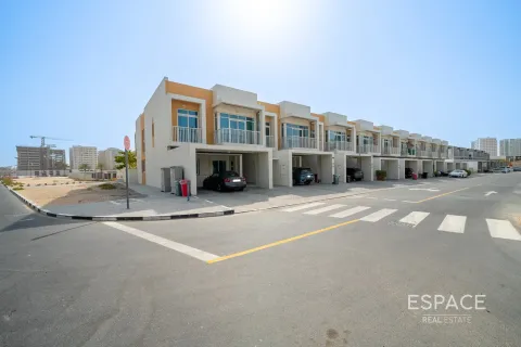Maison de ville à Al Furjan, Dubai, 4 chambres, 287 m², № 61793 - photo 1