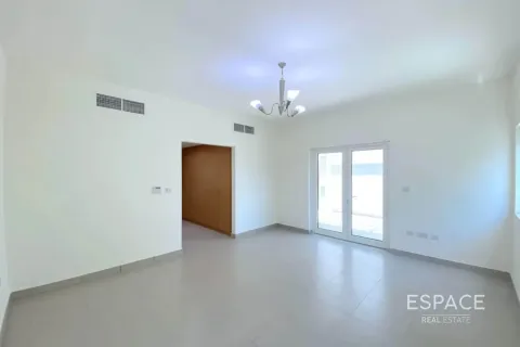 Townhouse in Al Furjan, Dubai 3 bedrooms, 301 sq.m. № 61711 - photo 18