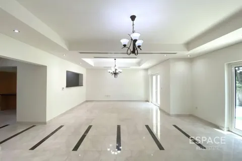 Townhouse in Al Furjan, Dubai 3 bedrooms, 301 sq.m. № 61711 - photo 3