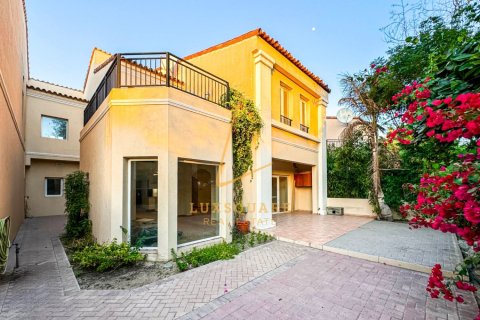 Townhouse in Green Community, Dubai 3 bedrooms, 375 sq.m. № 109566