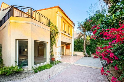 Townhouse in Green Community, Dubai 3 bedrooms, 375 sq.m. № 109566 - photo 21