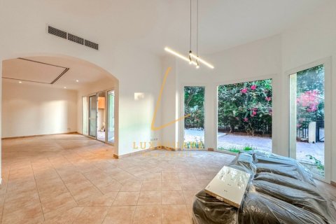 Townhouse in Green Community, Dubai 3 bedrooms, 375 sq.m. № 109566 - photo 5