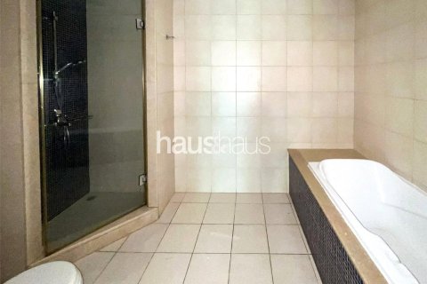 Apartamento en Shoreline Apartments, Palm Jumeirah, Dubai, 2 dormitorios, 186 m², № 43854 - foto 7