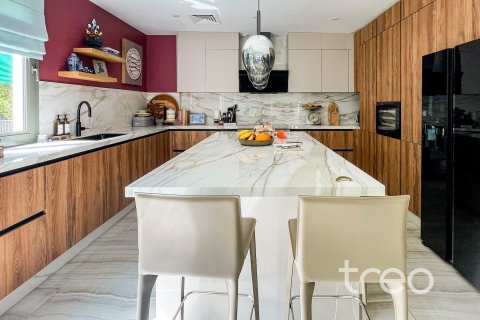 Villa en Arabian Ranches, Dubai, 3 dormitorios, 329.99 m², № 139824 - foto 6