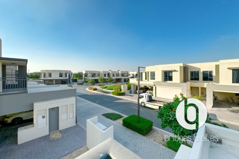 Villa en Dubai Hills Estate, Dubai, 5 dormitorios, 257 m², № 103310 - foto 18