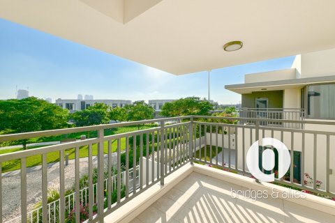 Villa en Dubai Hills Estate, Dubai, 5 dormitorios, 257 m², № 103310 - foto 2