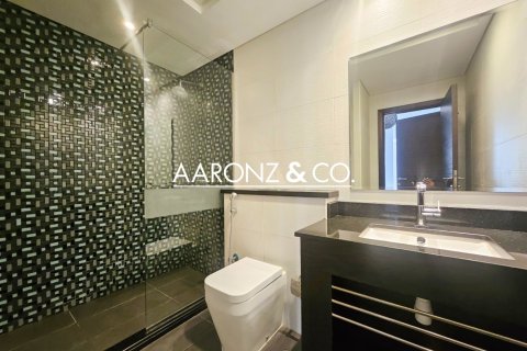 Appartement à Cayan Tower, Dubai Marina, Dubai, 2 chambres, 142 m², № 103306 - photo 5