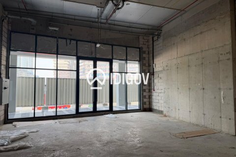 Tienda en Meydan, Dubai, 131.36 m², № 121139 - foto 13