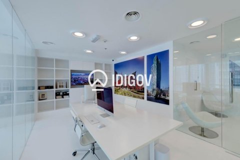 Oficina en Jumeirah Lake Towers, Dubai, 198.72 m², № 121143 - foto 8