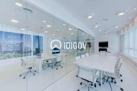 Oficina en Jumeirah Lake Towers, Dubai, 198.72 m², № 121143 - foto 18