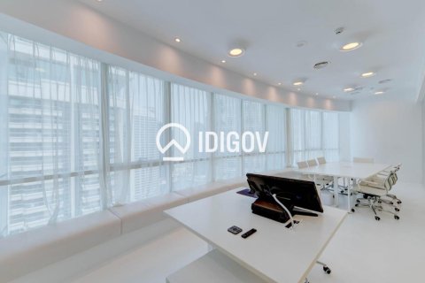 Oficina en Jumeirah Lake Towers, Dubai, 198.72 m², № 121143 - foto 17
