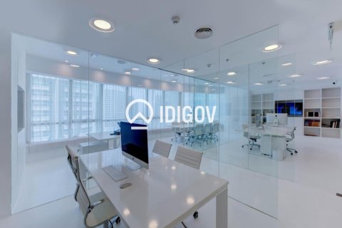 Oficina en Jumeirah Lake Towers, Dubai, 198.72 m², № 121143 - foto 5