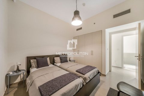 Снять в аренду квартиру в Дубай Хилс Эстейт, Дубай: 2 спальни, 101м², № 73835 - фото 24
