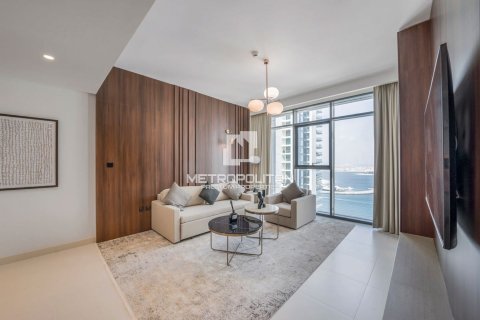 Снять в аренду квартиру в EMAAR Beachfront, Dubai Harbour, Дубай: 1 спальня, 68м², № 73846 - фото 16