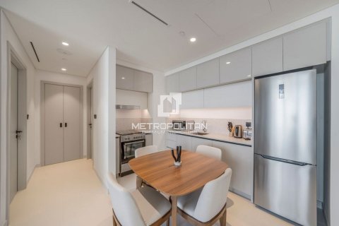 Снять в аренду квартиру в EMAAR Beachfront, Dubai Harbour, Дубай: 1 спальня, 68м², № 73846 - фото 3