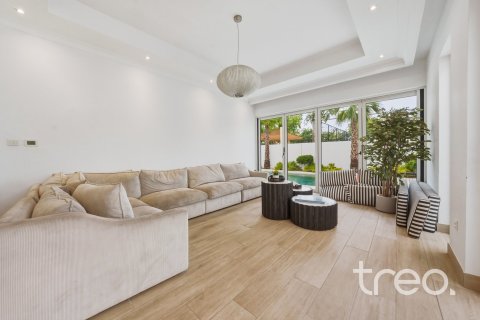 Villa en Rasha, Arabian Ranches 2, Dubai, 5 dormitorios, 498.7 m², № 124662 - foto 13